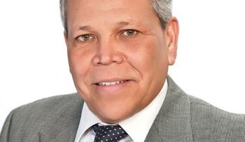 Aboga perredeístas formen otro partido