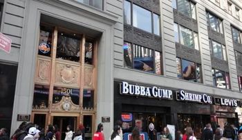 Fuego próximo al consulado NY interrumpe labor en sede