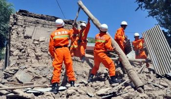 Terremoto en China deja al menos 89 muertos