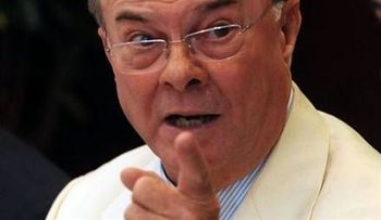  ¿Por qué todos contra Hipólito Mejía?