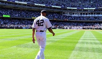 Honran A Mariano Rivera con una Avenida en El Bronx