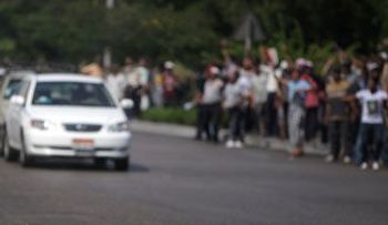 Ascienden a 30 los muertos por choques en Egipto