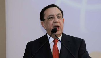  Valdez Albizu resalta fortalezas de la economía dominicana para captar Inversiones del Exterior 