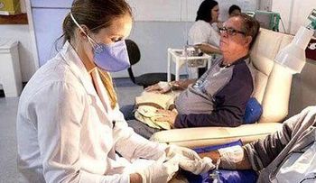 Españoles desarrollan método para destruir tumores: Es menos invasivo que la quimio y la radio terapia