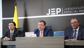 Justicia colombiana imputa a 27 excomandantes de las FARC por crímenes de guerra y lesa humanidad