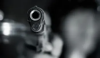 Hechos que consternan el país; agente DIGESETT mata cuatro personas e hiere un niño; hombre asesina su esposa