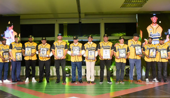 "La Cumbre Aguilucha" une béisbol y compromiso social