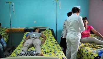 Más de 50 personas fueron afectadas en escuela por fumigación en finca