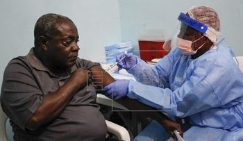 El virus del ébola puede durar en el semen hasta 18 meses, según un estudio