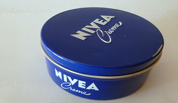Crema Nivea y lo que no sabías sobre el uso de la misma