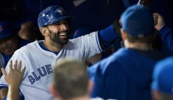 Bautista, con otro año de 20 jonrones