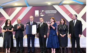 JCE entrega certificados a ganadores de comicios 19 de mayo