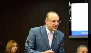 Diputado alerta aprobación de leyes es crucial para la democracia