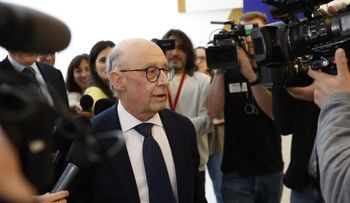 Revelan que entorno de Montoro recibió datos secretos sobre Rato, Nadal y Aguirre