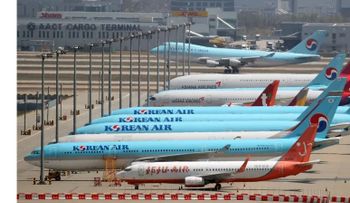 Korean Air compra más de 100 aviones Boeing tras cumbre Seúl-Washington.
