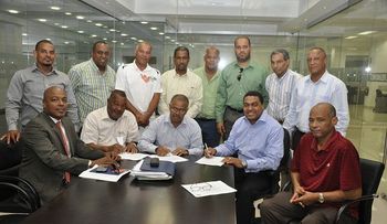 ABADINA y clubes superiores firma acuerdo de trabajo