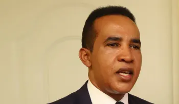Otra figura del entorno de Danilo Medina cae ante la justicia. Gral Julio Camilo de los Santos Viola