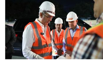 Abinader supervisa paso a desnivel en 27 de Febrero