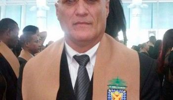 Recluso se gradúa Magna Cum Laude en Educación
