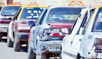 Dirigentes choferiles "alborotados", por anuncio sustitución rutas de "concho" por autobuses; rechazan medida