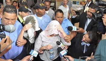 10 meses de cárcel a dos mujeres implicadas en decomiso de más de 2 millones de dólares