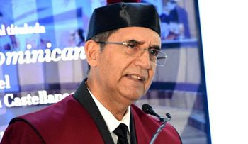 Juez del Tribunal Constitucional llama a defender la soberanía dominicana