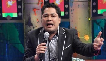 Se tiran las "cajas y los cajones": El Pachá lo cancela y Berry le pide que se ahorque