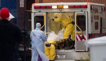 Cirujano con ébola atendido en EEUU está grave 