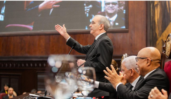 Abinader destaca fortaleza democrática en RD