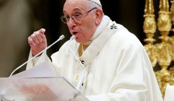 Papa Francisco obliga a denunciar los abusos sexuales y el encubrimiento