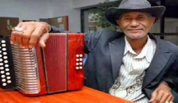 Condenan en NY gobierno anunciara ayuda para enterrar â??General Larguitoâ?