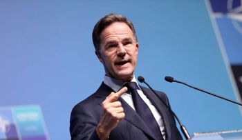 Rutte pide a Europa asumir más responsabilidad en defensa