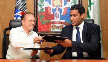 Lotería y Ministerio de Industria y Comercio respaldarán mediana y pequeña empresa
