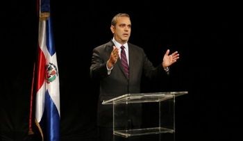 Abinader pide votar contra la corrupción del PLD