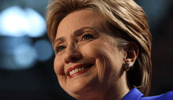 Hillary Clinton rendirá homenaje al diseñador dominicano Oscar de la Renta