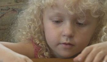 Una niña de 3 años es más inteligente que el 98% de la población mundial