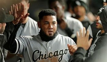 Melky pega un crucial sencillo en victoria de Chicago; Mazara decide 