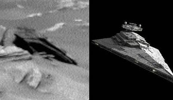 Ã?ltima fotografía del Curiosity: ¿Una nave de Star Wars en Marte?