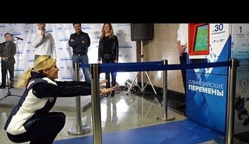 Video: Moscú regala billetes de Metro a cambio de hacer sentadillas