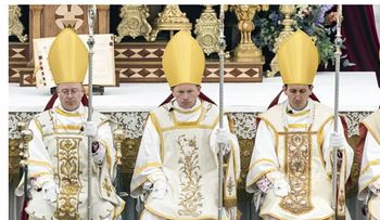 Lefebvrianos ordenan obispos sin permiso del papa y provocan cisma