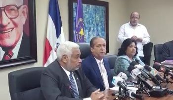 El CP del PLD declara ilegales aumento salarios y pensiones de regidores