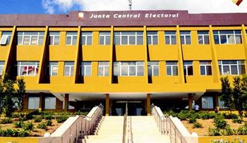 Tribunal Superior Electoral se declara incompetente para conocer recurso contra la JCE