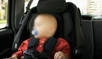 Muere bebé de 11 meses que madre dejó olvidada en carro 