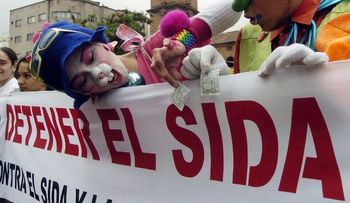Casi un tercio de los infectados por VIH son jóvenes de entre 20 y 29 años