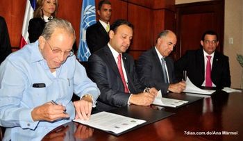 Estudiantes de UNICARIBE realizarán pasantías en la Cámara de Diputados