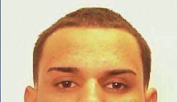 Acusan un dominicano de disparar nueve balas frente a esposa e hijo 