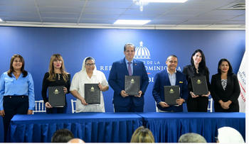 Salud firma acuerdos de gestión con ASFL para 2026