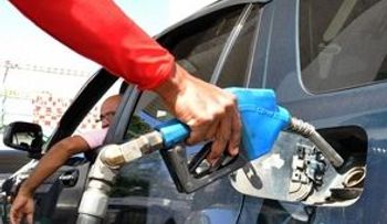 Bajan precios de los combustibles, menos el Gas Natural