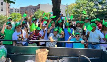 Coordinadora del Bronx con Leonel realiza operativo de nuevos afiliados a la Fuerza del Pueblo
