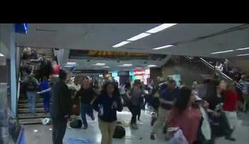 Dominicanos salen lesionados durante estampida en Penn Station-NY